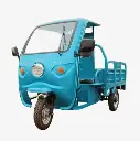Triciclo de carga con techo