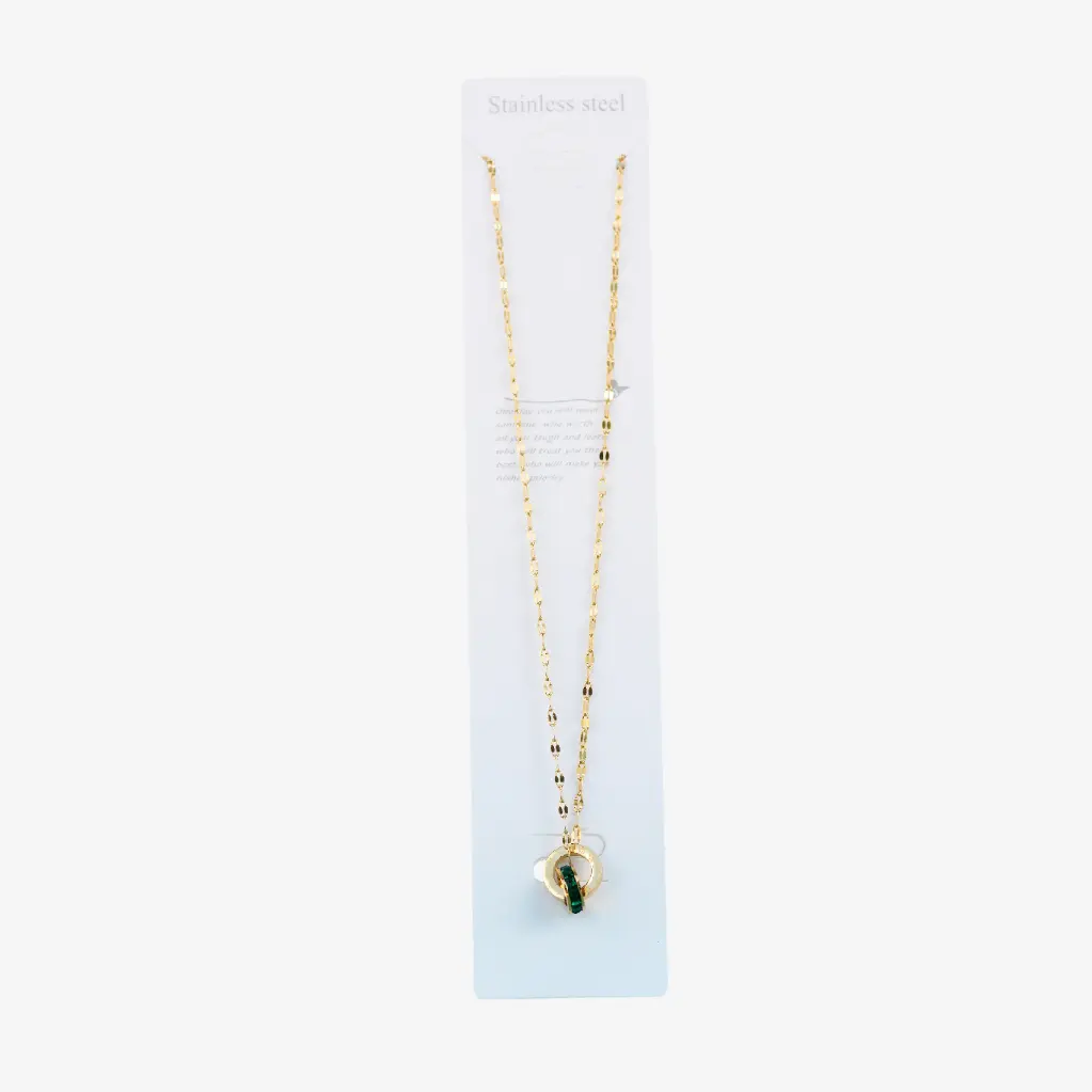 Collar dorado con dije de anillo "Amor Infinito"